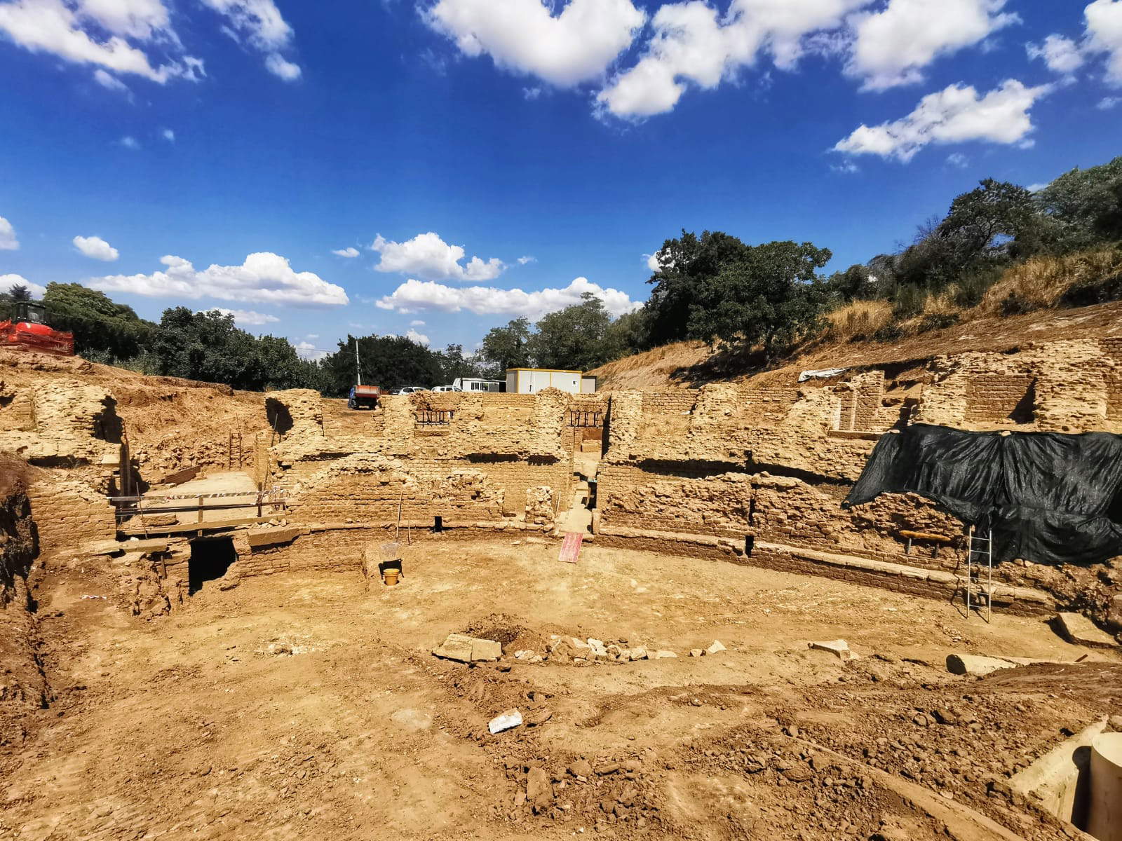 La excavación del anfiteatro de Volterra, 