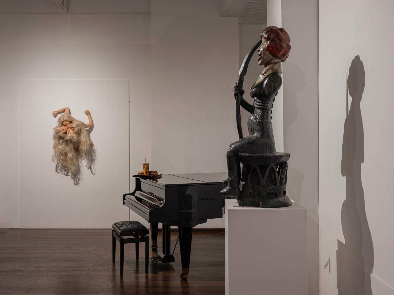 The blind leading the dead, exposition personnelle des frères Chapman