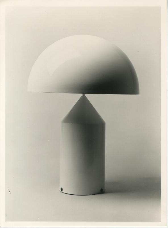 Vico Magistretti, lampe Atollo (1977). Photo: Archives Magistretti