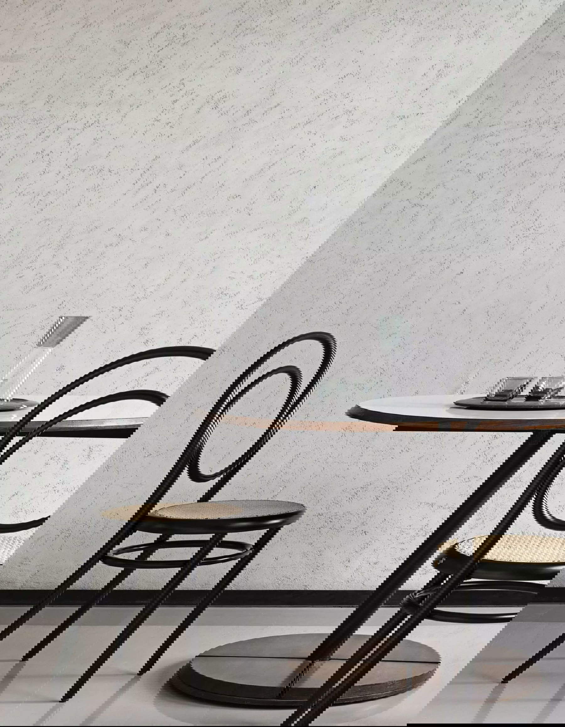 Silla Thonet nº 14. Foto: Gebrüder Thonet Viena Silla Thonet nº 14. Foto: Gebrüder Thonet Viena