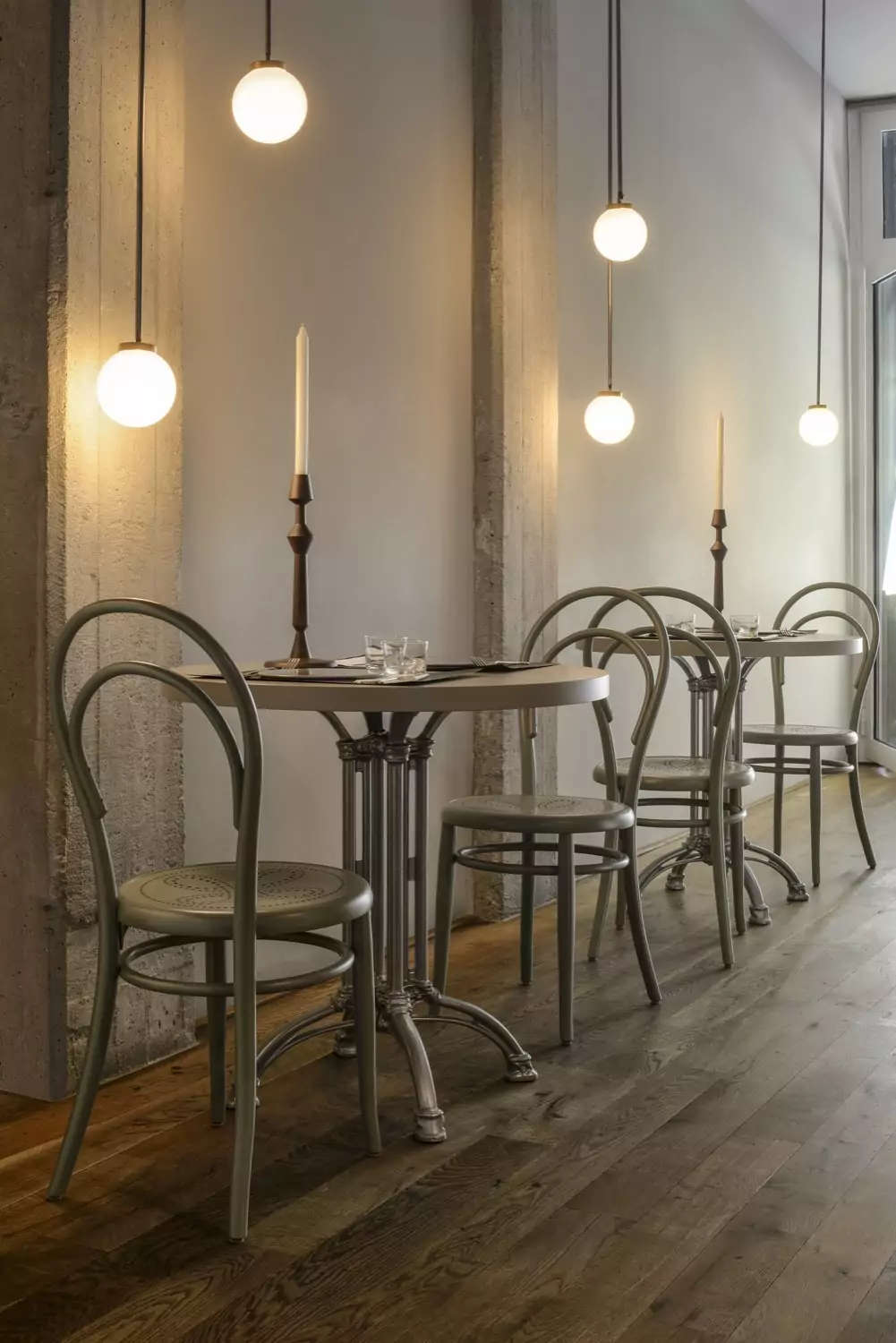 Silla Thonet nº 14. Foto: Gebrüder Thonet Viena Silla Thonet nº 14. Foto: Gebrüder Thonet Viena