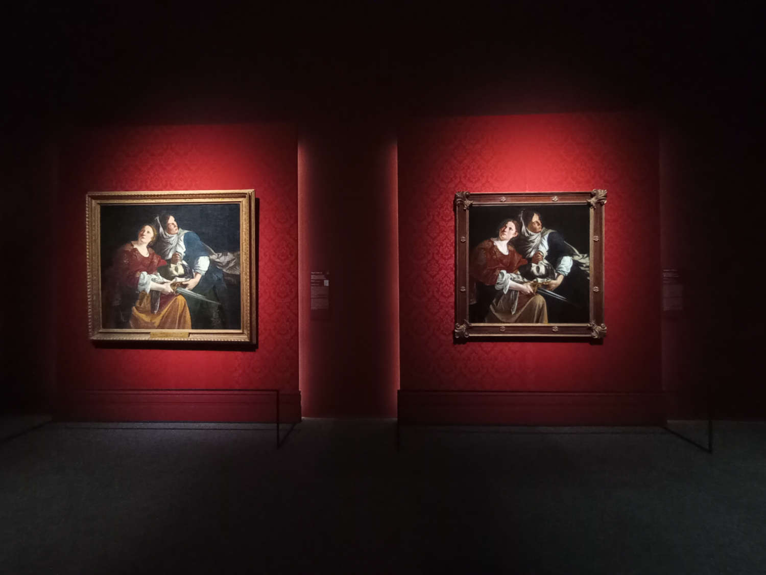 L'exposition Artemisia Gentileschi: Courage et Passion est mise en place