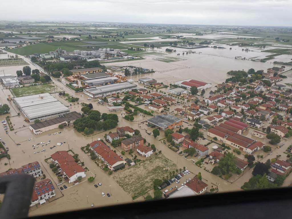 Alluvione, Sangiuliano: “Ora sostegno agli sfollati, poi monitoraggio dei danni al patrimonio”