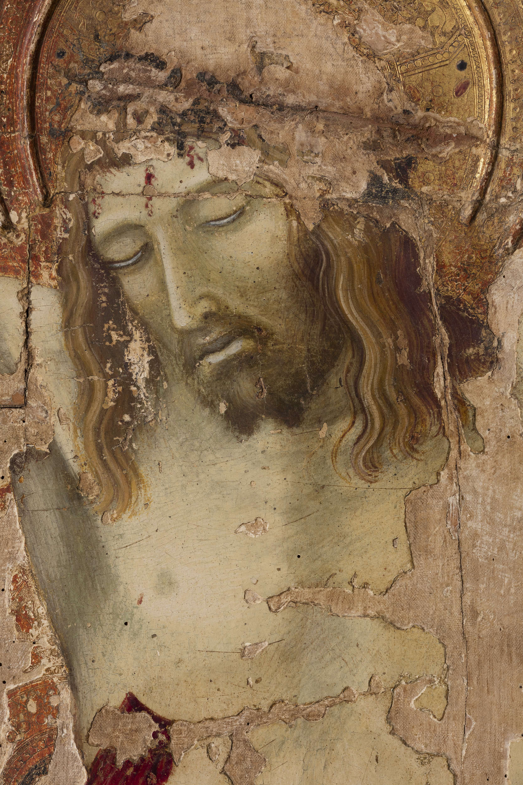 Il volto di Cristo prima del restauro Il volto di Cristo prima del restauro