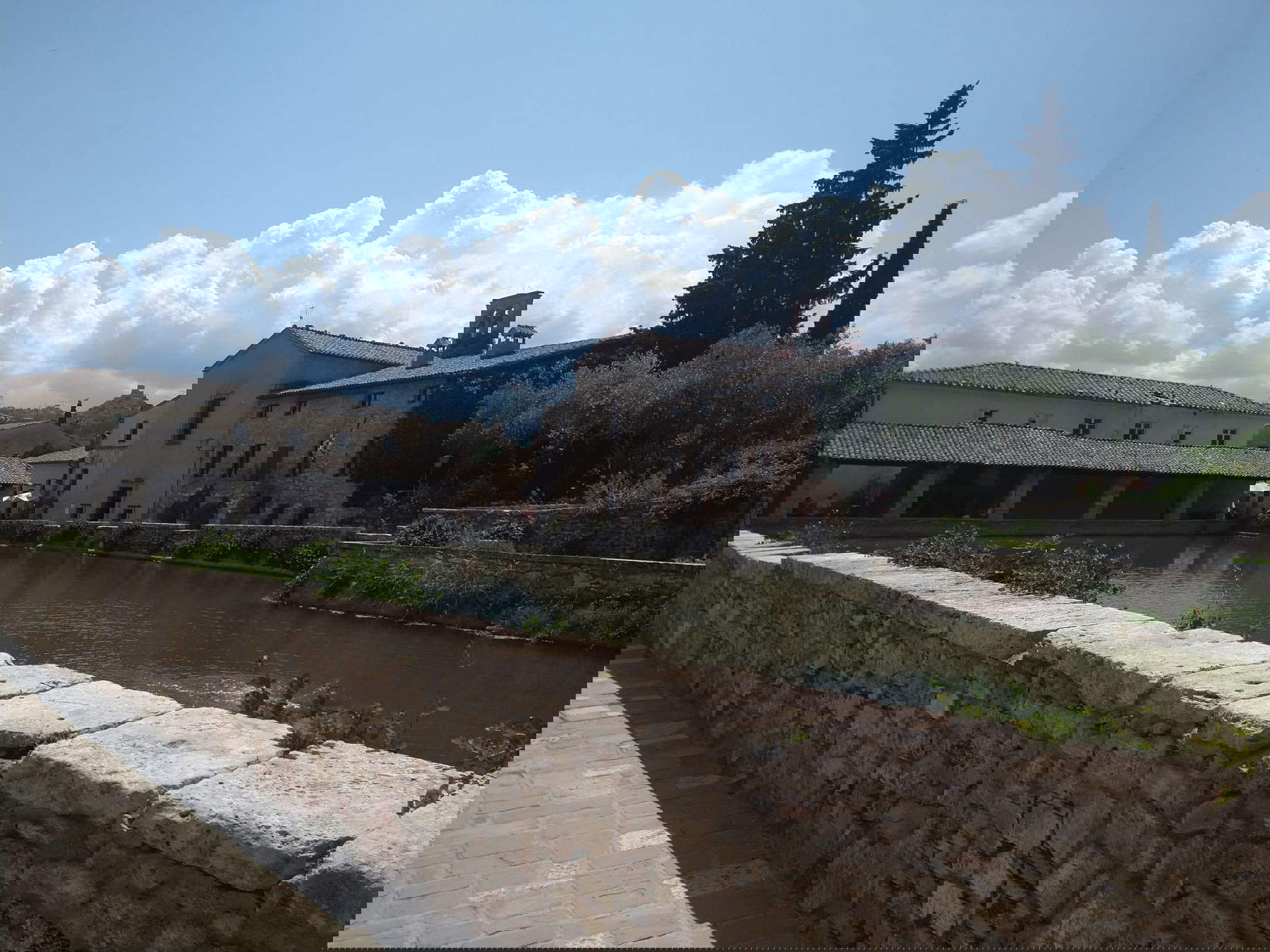 Bagno Vignoni. Photo: Finestre Sull'Arte Bagno Vignoni. Photo: Finestre Sull'Arte