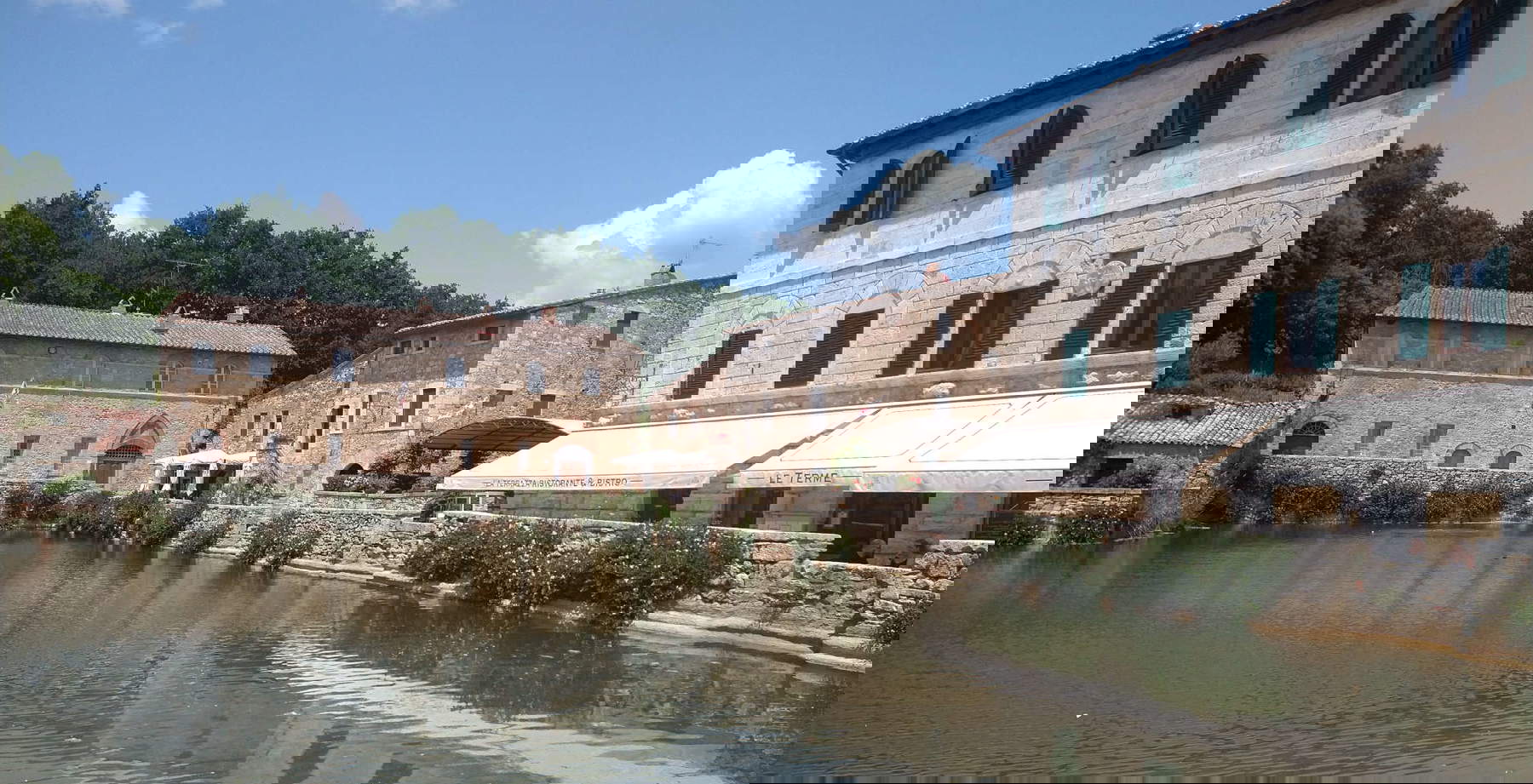 Bagno Vignoni. Photo: Finestre Sull'Arte Bagno Vignoni. Photo: Finestre Sull'Arte