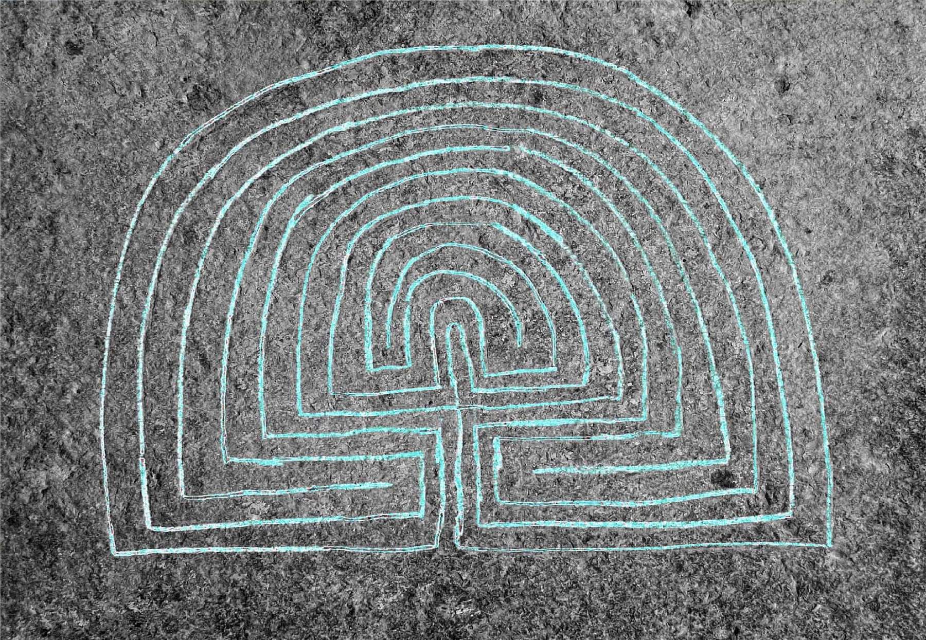 Un labyrinthe britannique dans le Molise : le caerdrome de Petrella Tifernina