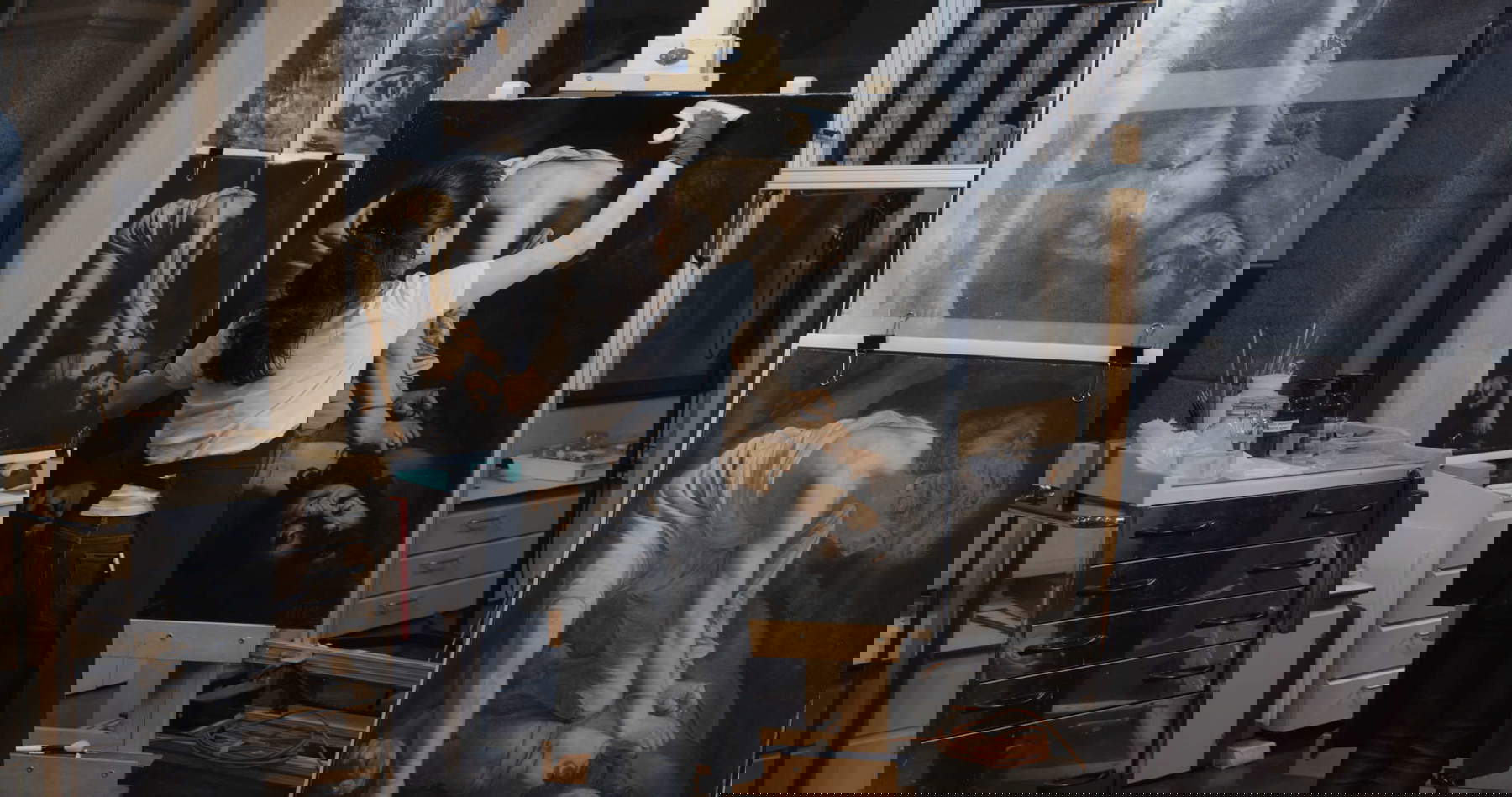 Restauratorin Almudena S&aacute;nchez nach der Restaurierung