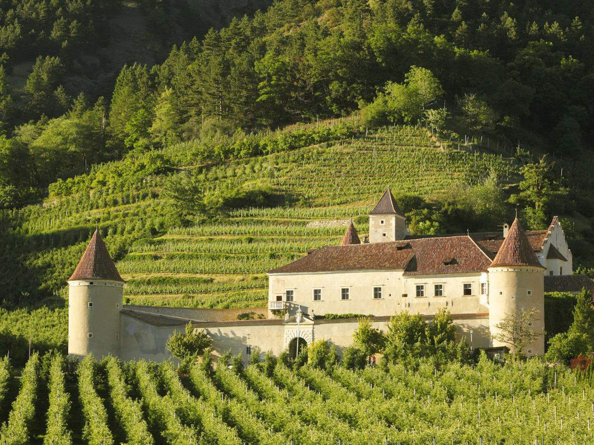 Castel Coldrano Castel Coldrano