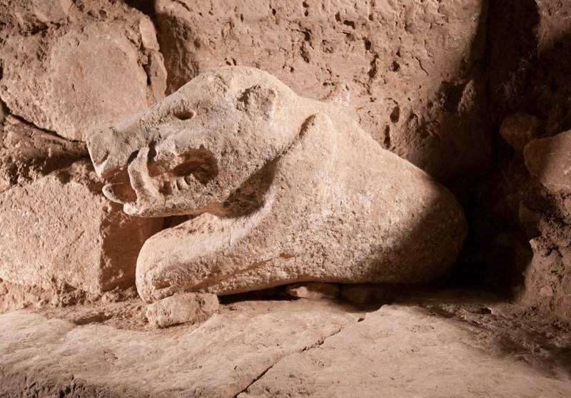Eccezionale scoperta in Turchia: trovata statua preistorica di un cinghiale 