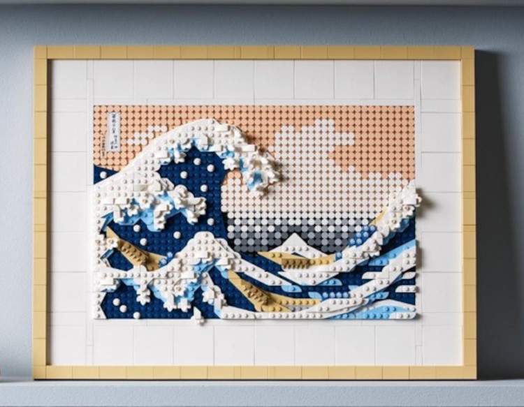 The Great Wave is now in LEGO bricks: new set dedicated to Japanese art lovers