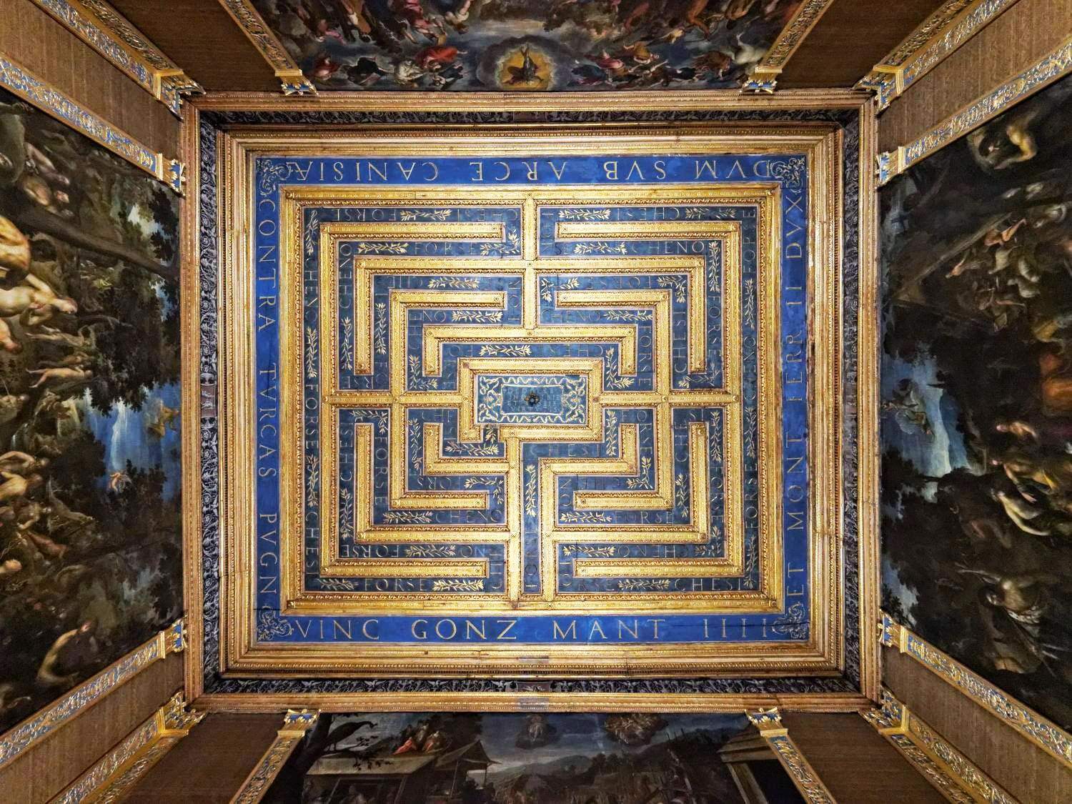 Die Labyrinthe von Mantua, zwischen dem Palazzo Ducale und dem Wald von Virgil
