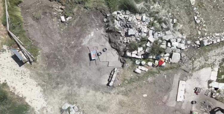 Découverte importante à Segesta : des dalles de l'ancienne route qui traversait la ville ont été retrouvées