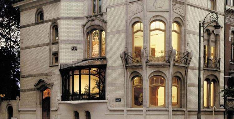 Brussels, after nine years of restoration, an Art Nouveau jewel opens: Maison Hannon