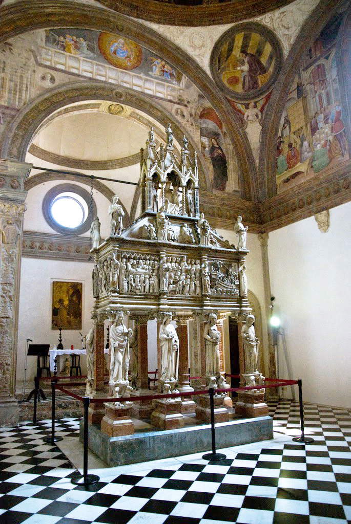 Die Basilika von Sant'Eustorgio Die Basilika von Sant'Eustorgio