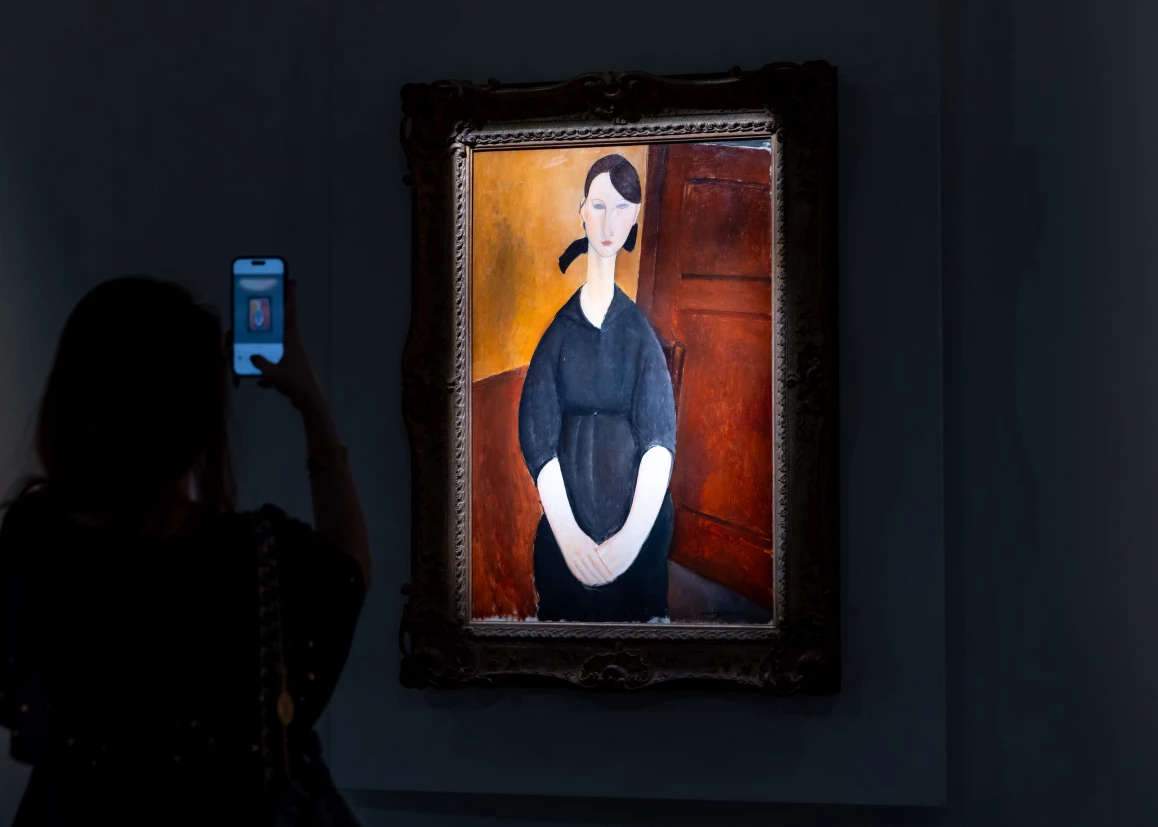Modigliani masterpiece sold in Hong Kong: it is the most expensive Western work passed in Asia