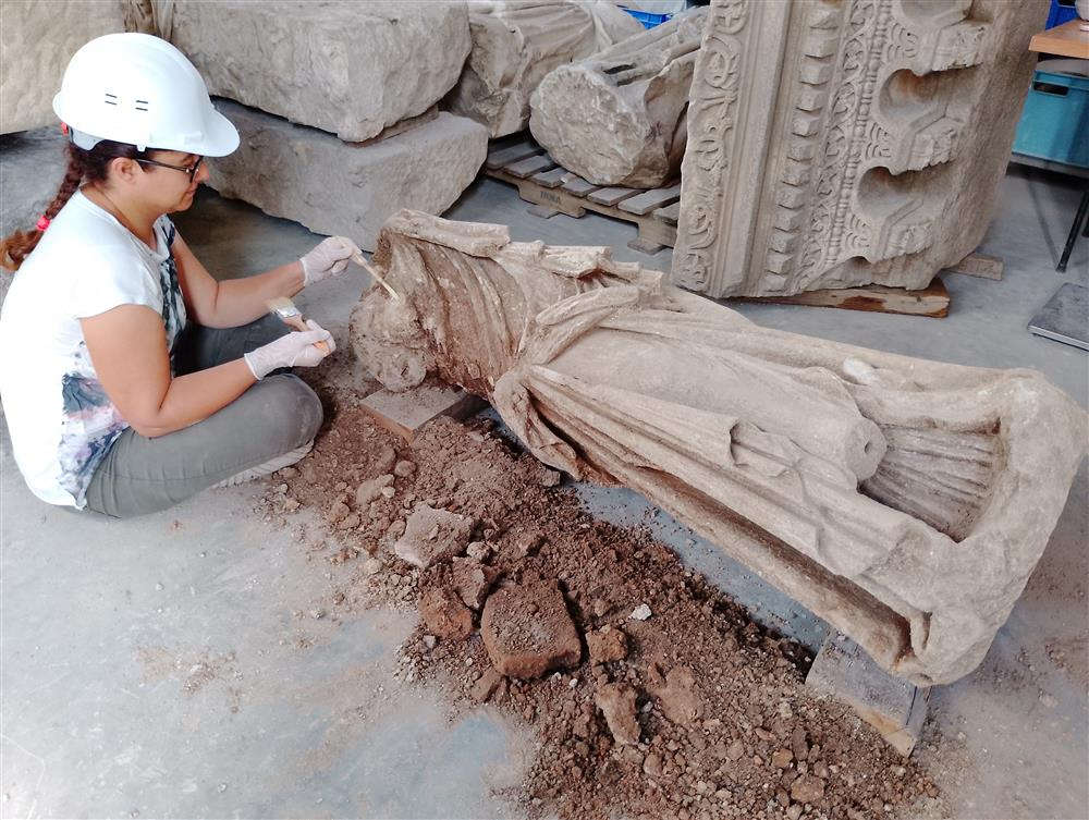 Türkei, bedeutende Statue einer tanzenden Muse in Stratonicea entdeckt