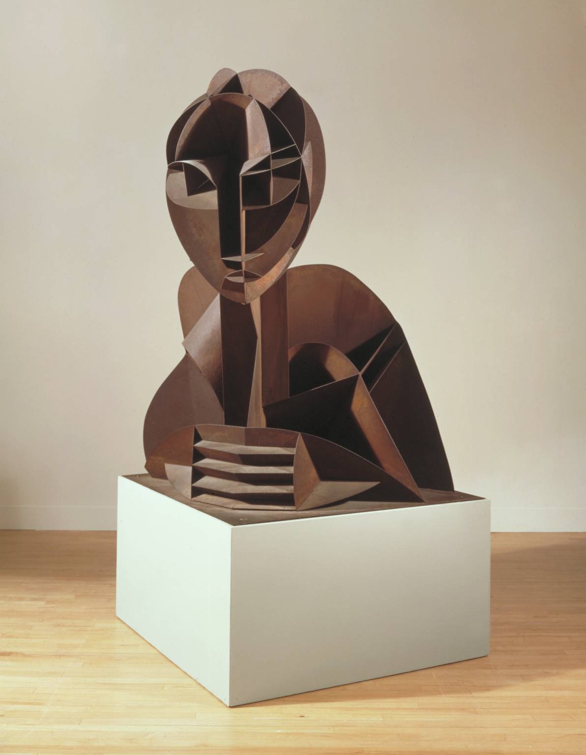 Naum Gabo, Konstruierter Kopf Nr. 2 (1916; Stahl, 176 x 124 x 124,3 cm; London, Tate Modern) Naum Gabo, Konstruierter Kopf Nr. 2 (1916; Stahl, 176 x 124 x 124,3 cm; London, Tate Modern)