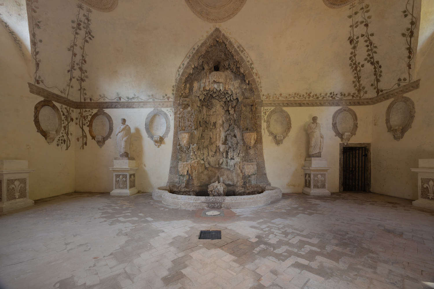 Rome, Rain Nymphaeum restored and reopened to the public