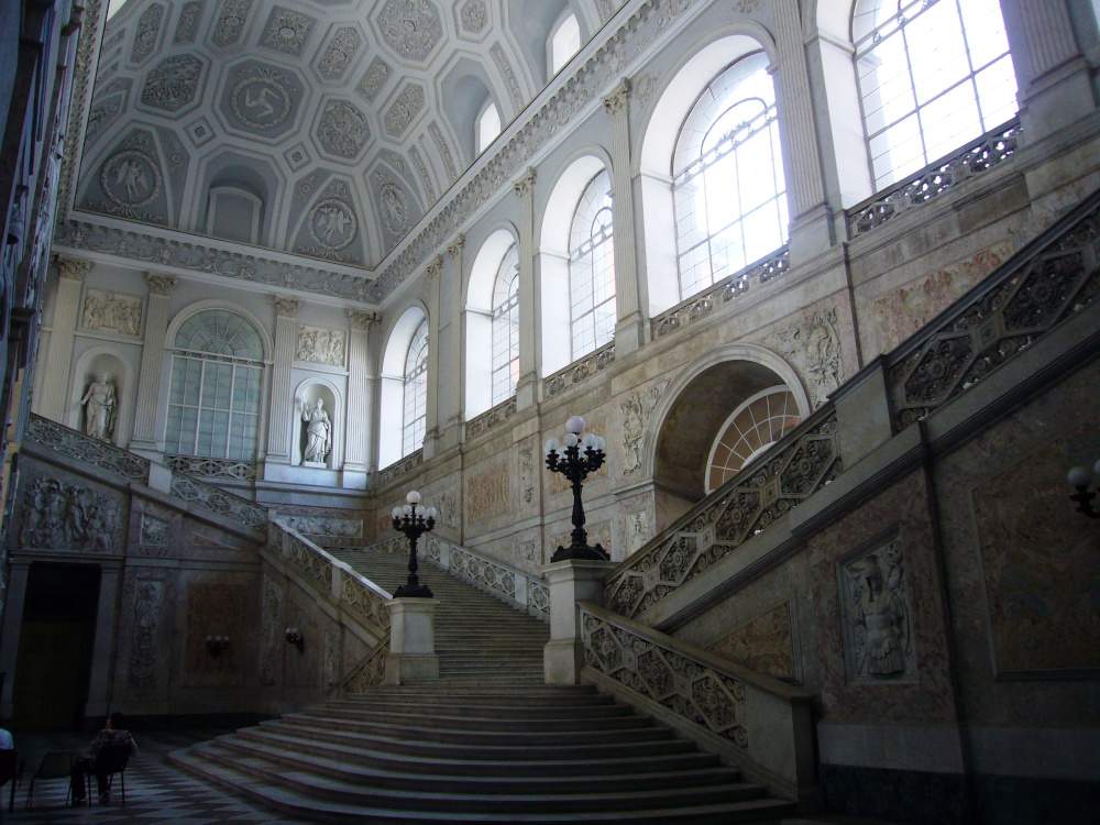 Le palais royal de Naples ouvre de nouveaux espaces et présente en mars une exposition sur la Flagellation du Caravage.