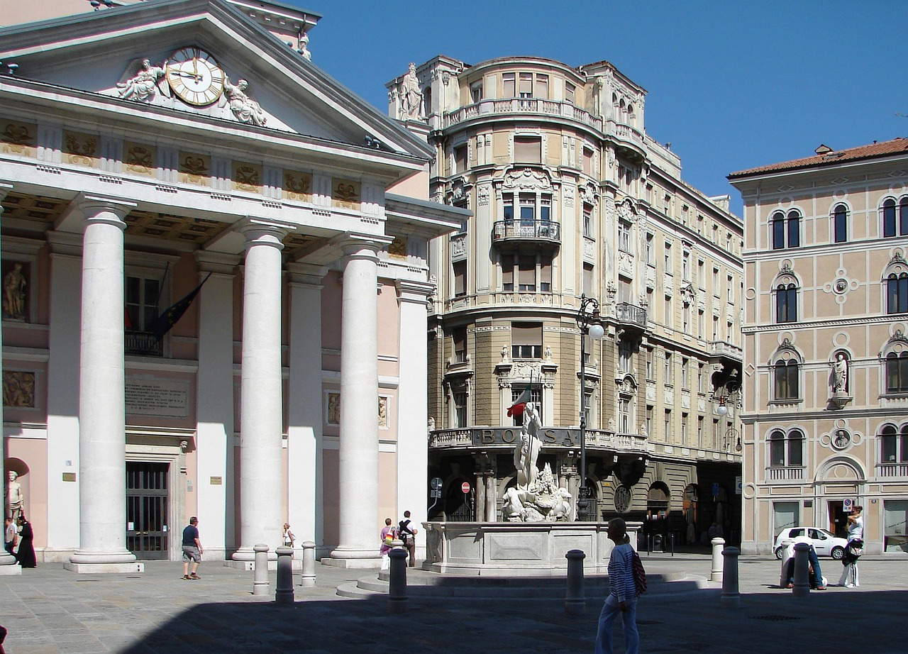 Plaza de la Bolsa Plaza de la Bolsa