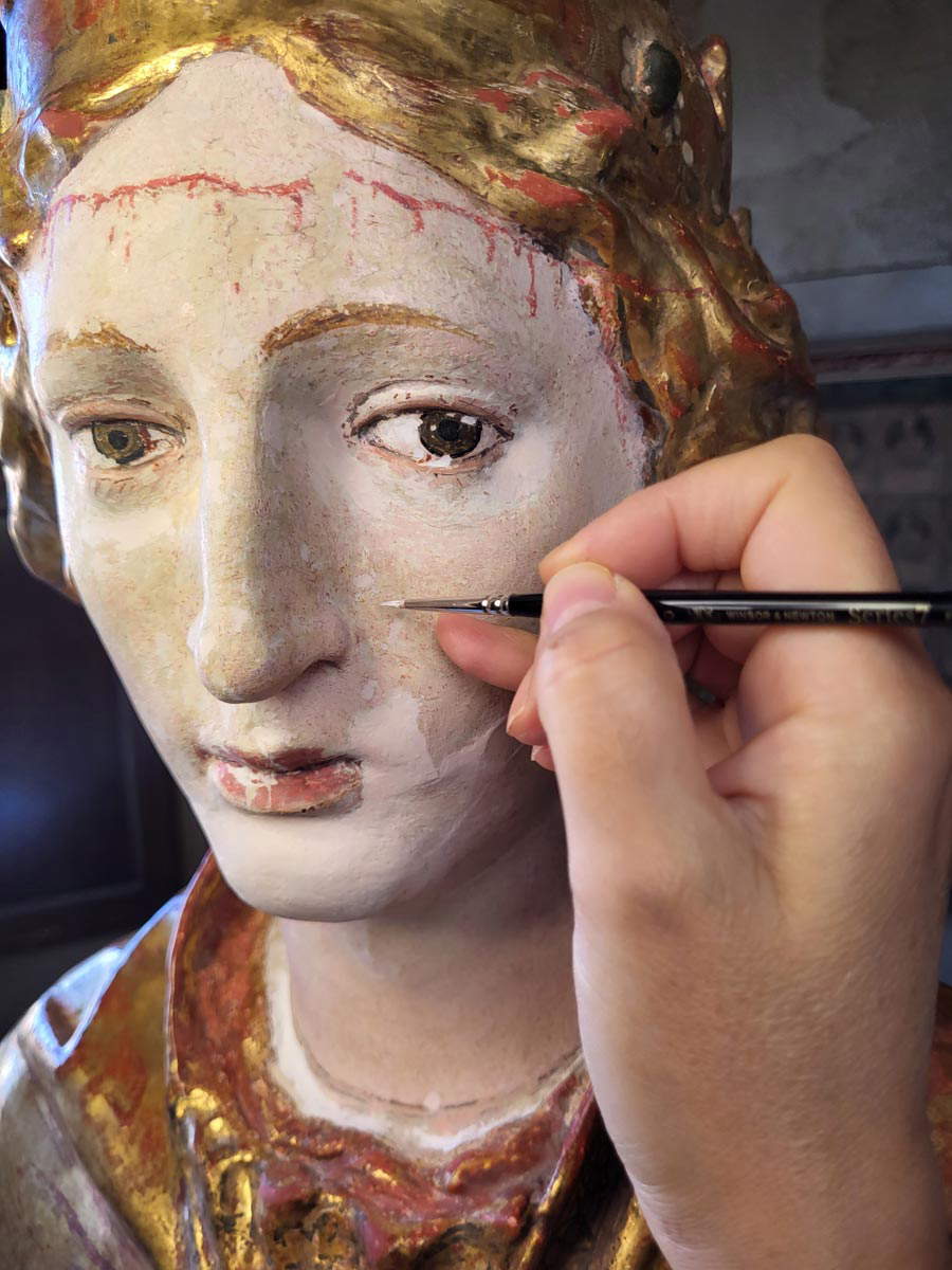 Restaurierungsarbeiten: die Büste von San Miniato Restaurierungsarbeiten: die Büste von San Miniato