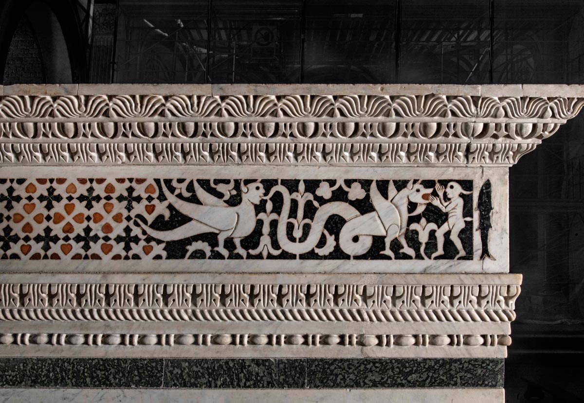 Restaurierungen: die Transenna Restaurierungen: die Transenna