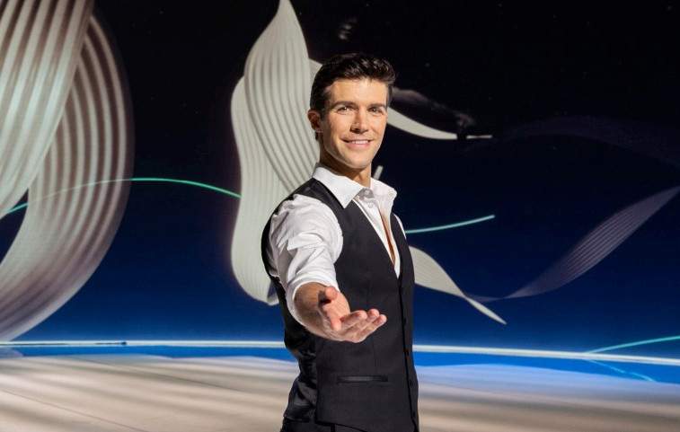 Danza con me, Roberto Bolle's show that brings dance to TV, is back. Guests include Alberto Angela 