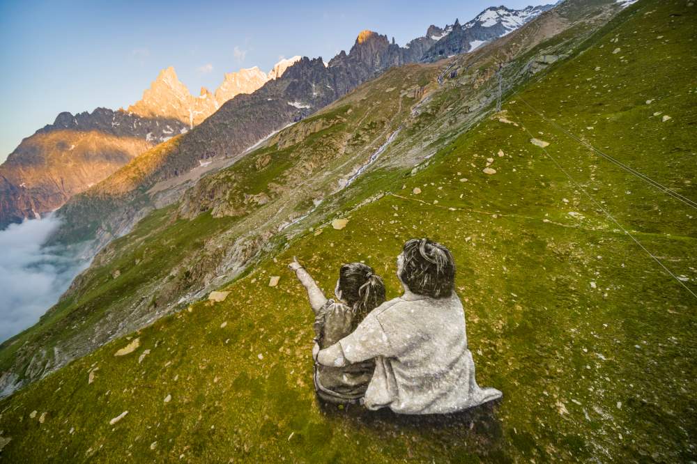 Une Grande Dame, Saype's large biodegradable fresco at the foot of Mont Blanc  