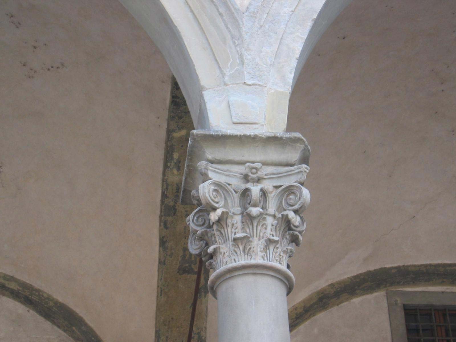Capitel corintio con pulvinus Capitel corintio con pulvinus