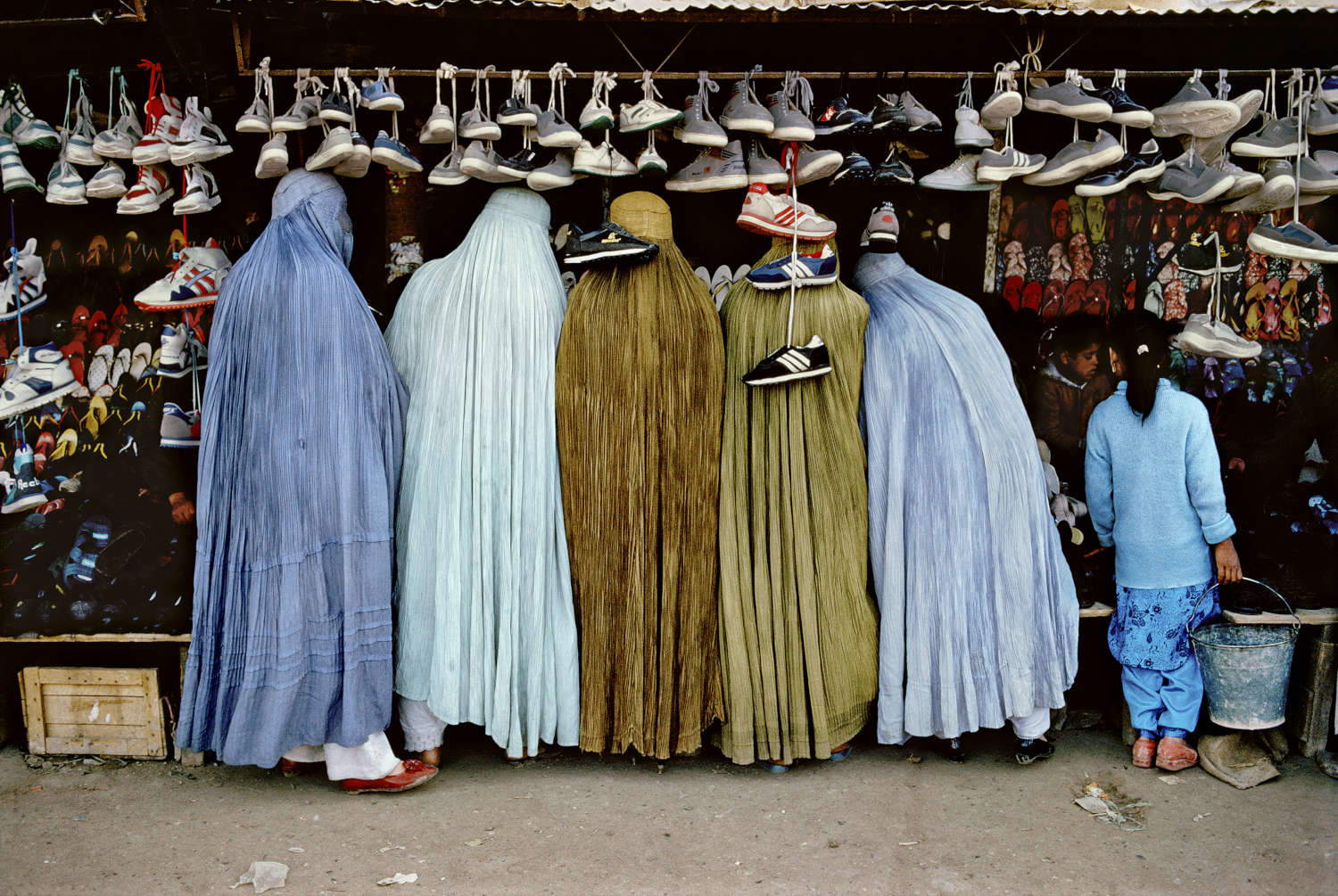 Steve McCurry, Kabul, Afghanistan, 1992 Steve McCurry, Kabul, Afghanistan, 1992