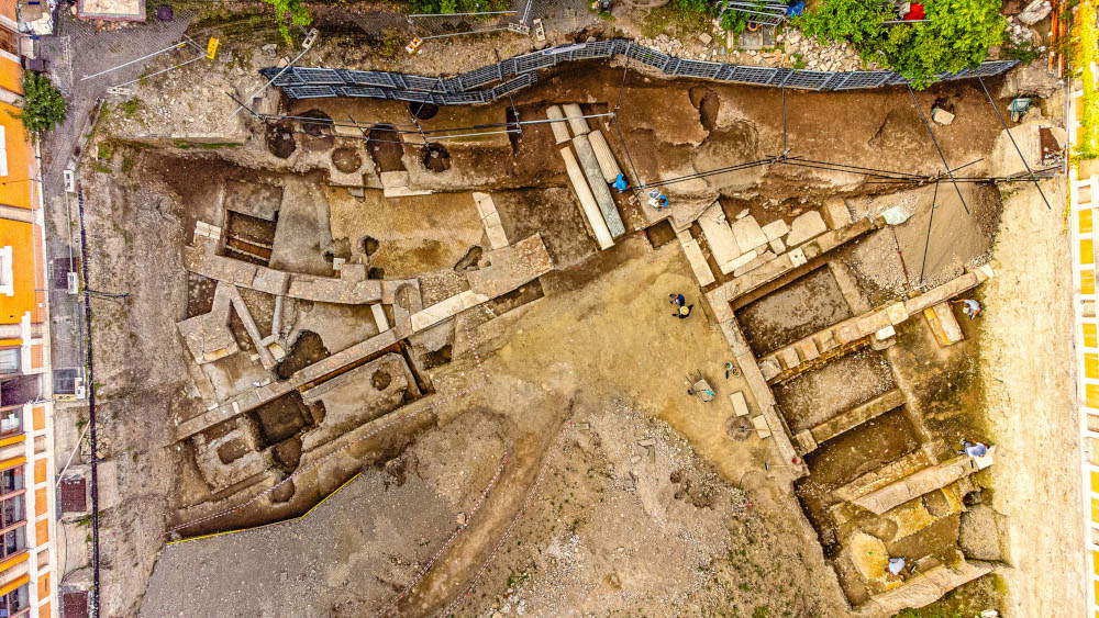 Rome, remains found that can be identified with Nero's theater 