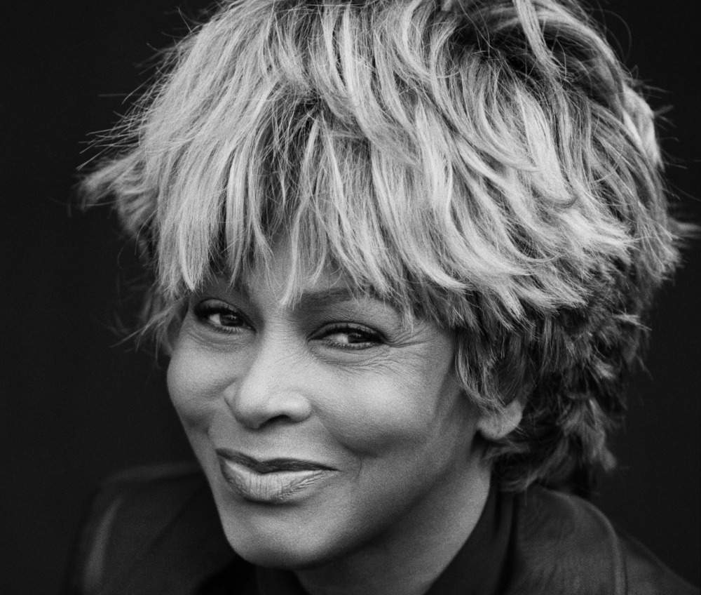 Farewell to Tina Turner. Mourning the music world for Simply the best