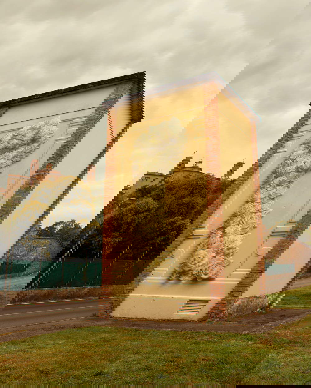 Eron, Torre al pueblo. Foto de Eron