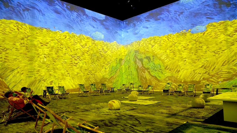 L'expérience immersive Van Gogh arrive à Milan : une immersion à 360° dans les œuvres du célèbre artiste. 
