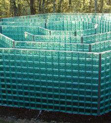 El laberinto de cristal de Jeff Saward en el Parque de Esculturas de Chianti