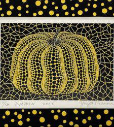 Werke von Yayoi Kusama in limitierter Auflage für einen Abend in Mailand zu sehen