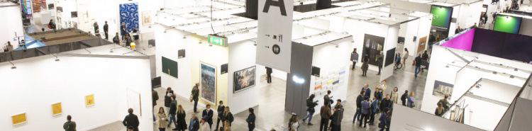 Überraschung: Die Galerien von Miart werben mit der Nähe zur Design Week. Die Messe? OK. Die Kommentare