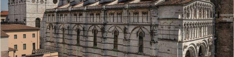 Lucques, la cathédrale de San Martino: un voyage à travers l'architecture, la peinture et la sculpture