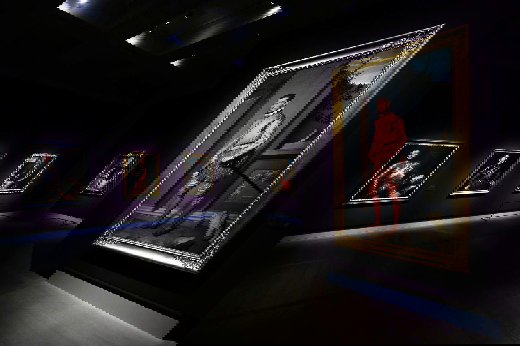 Mise en place de l'exposition Moroni. Le portrait de son époque