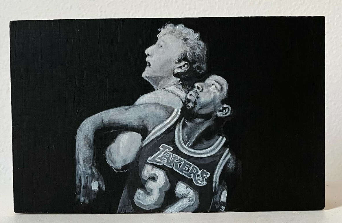 Simone Tribuiani, Ich sah das Licht, Lakers (2024; Acryl auf Platte, 15,5 x 9,6 x 2,3 cm) Simone Tribuiani, Ich sah das Licht, Lakers (2024; Acryl auf Platte, 15,5 x 9,6 x 2,3 cm)