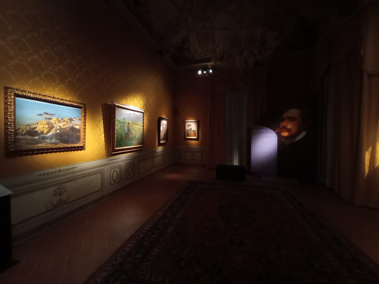 Einrichtung der Ausstellung Raffaello Gambogi. Kunst als Offenbarung Einrichtung der Ausstellung Raffaello Gambogi. Kunst als Offenbarung