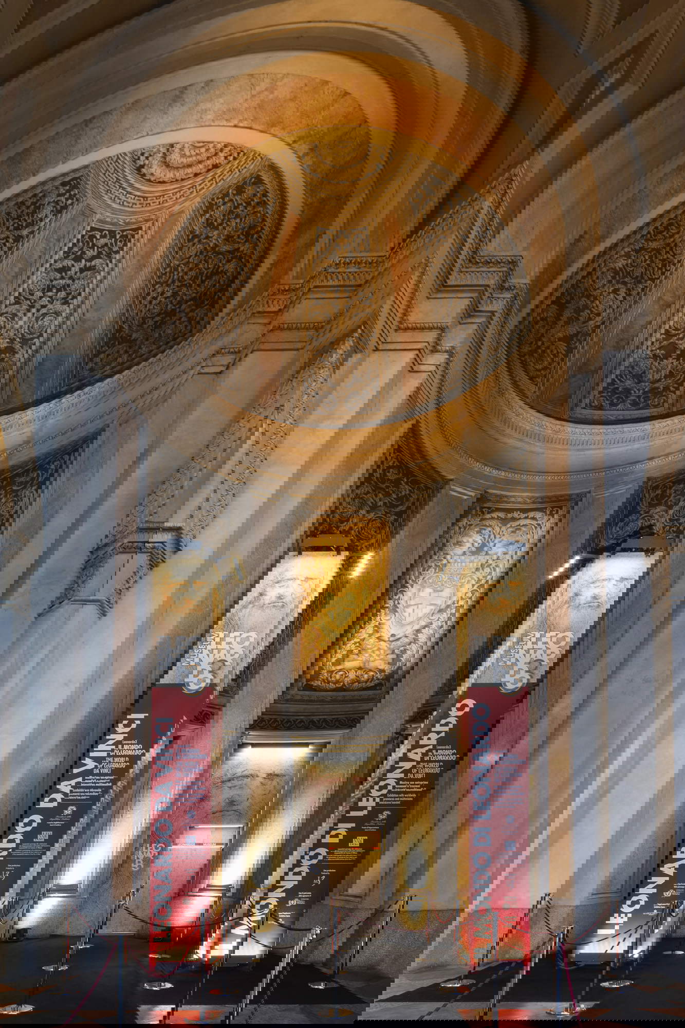 Der Eingang zum Museum Leonardo3 in Mailand