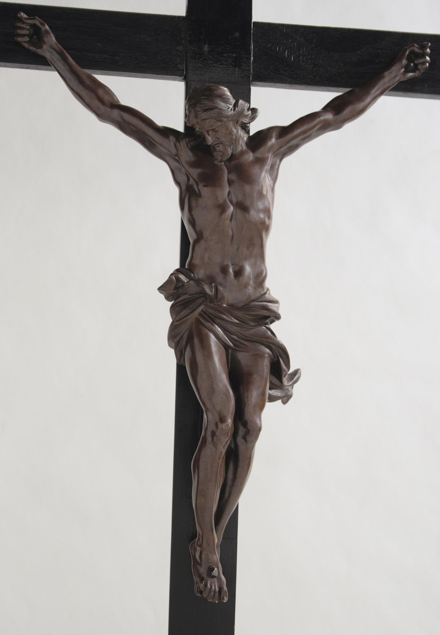 Gian Lorenzo Bernini (su modello di), Crocifisso (post 1660; bronzo; Massa, Museo Diocesano) Gian Lorenzo Bernini (su modello di), Crocifisso (post 1660; bronzo; Massa, Museo Diocesano)