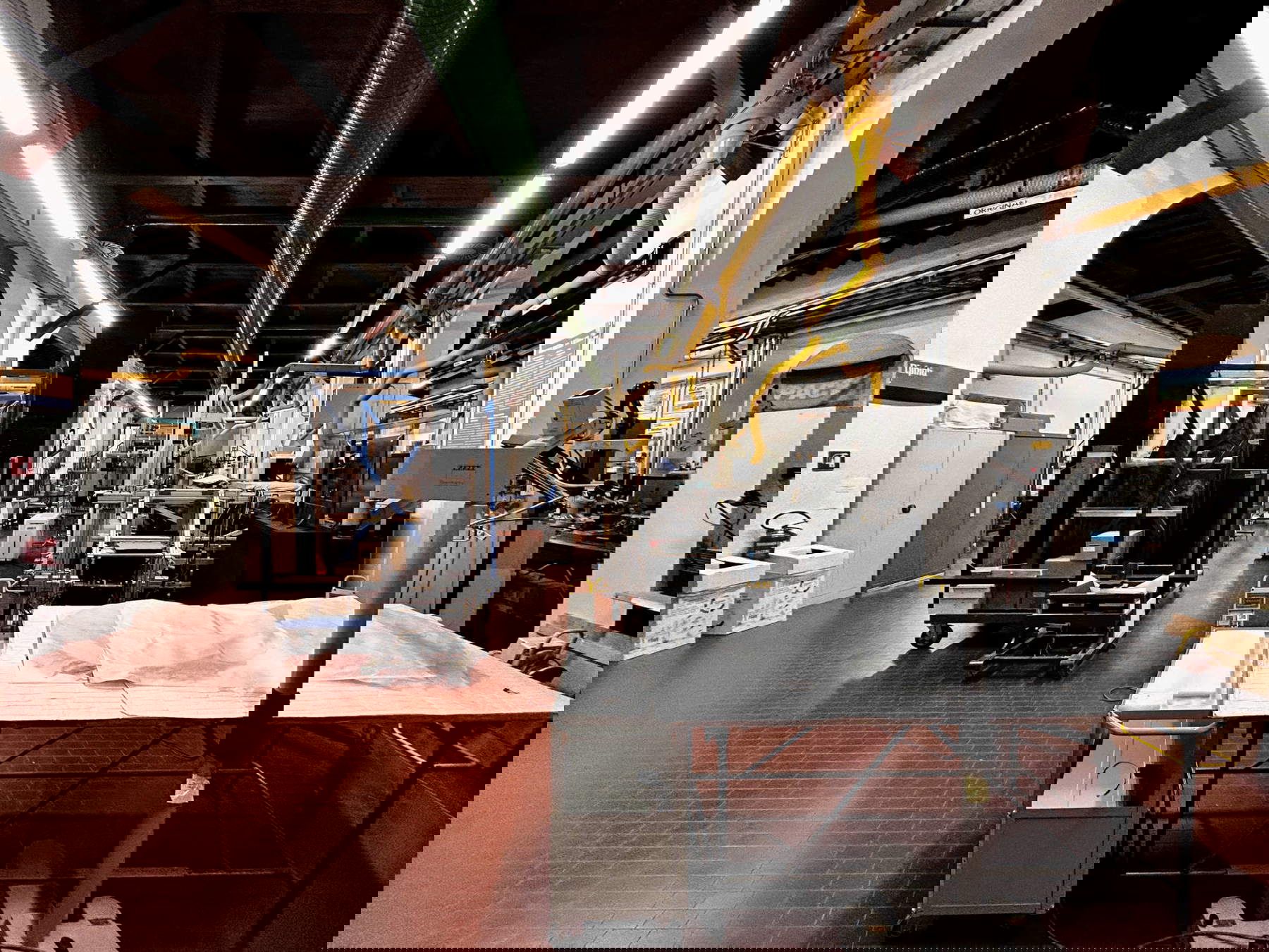 Il laboratorio del settore dipinti su tela e tavola