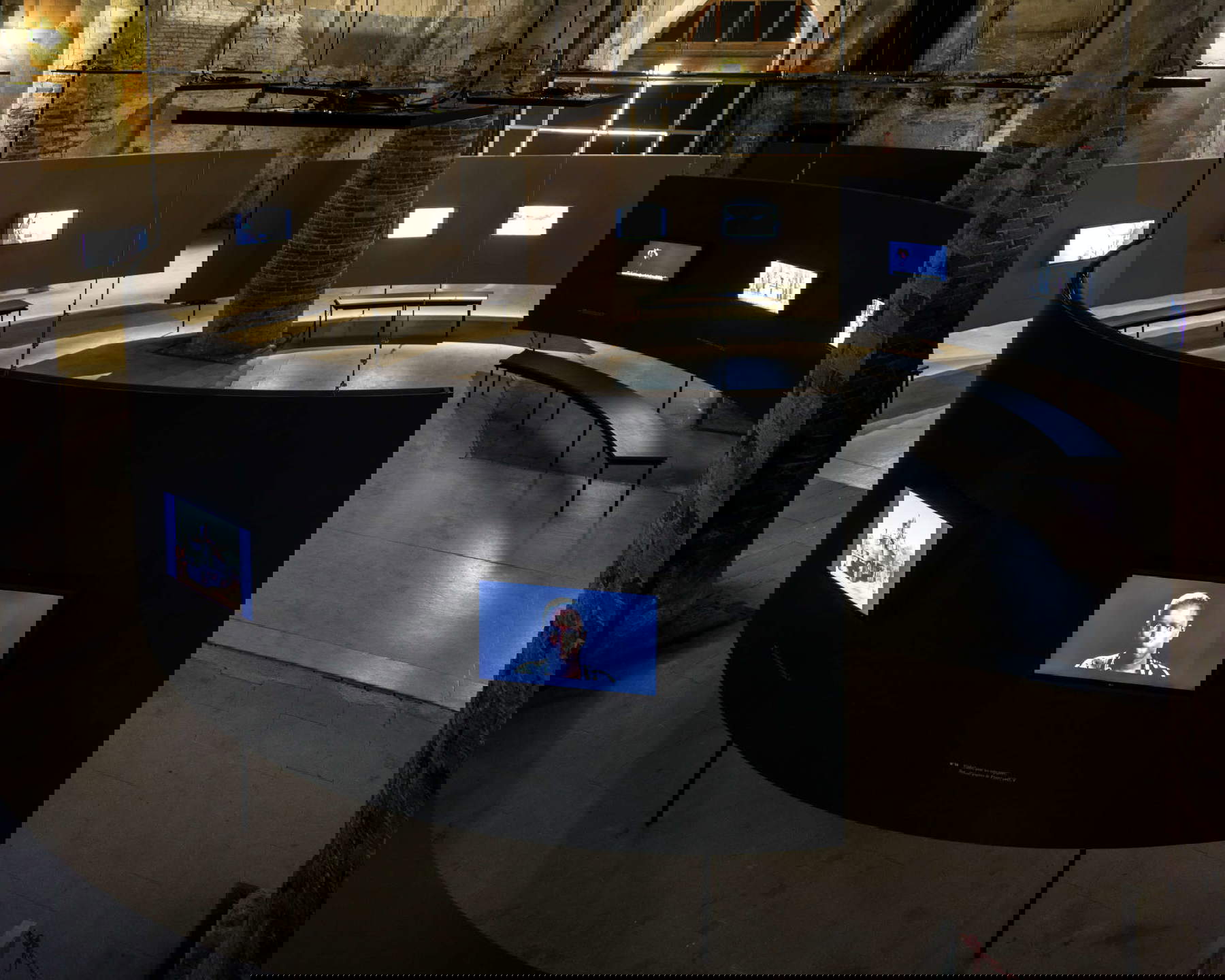 Bienal de Venecia 2024 - Exposición Internacional - Foreigners Everywhere, comisariada por Adriano Pedrosa. Foto: Marco Zorzanello Bienal de Venecia 2024 - Exposición Internacional - Foreigners Everywhere, comisariada por Adriano Pedrosa. Foto: Marco Zorzanello