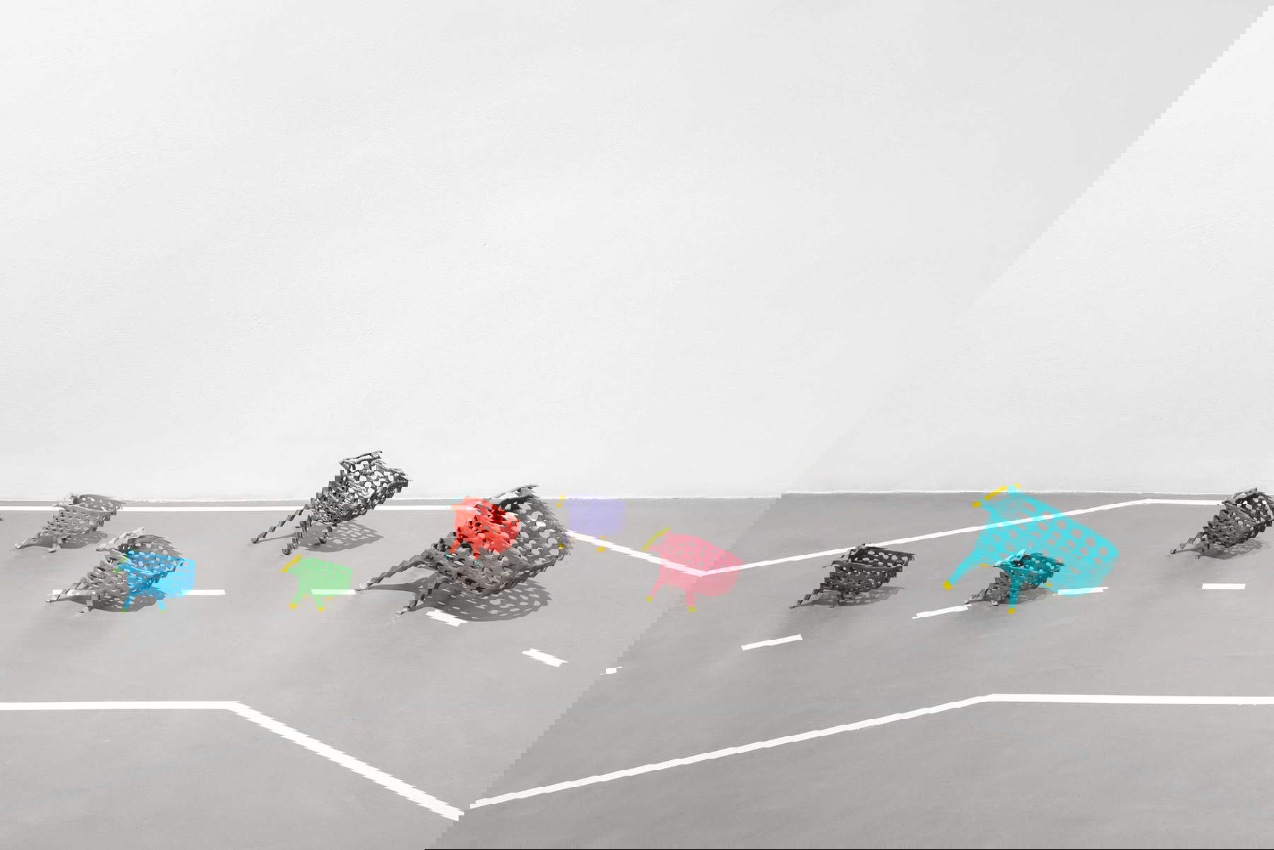 Luca Staccioli, Checkout, vue de l'installation, Wake-up call, Galerie Artnoble. Photo : Michela Pedranti Luca Staccioli, Checkout, vue de l'installation, Wake-up call, Galerie Artnoble. Photo : Michela Pedranti