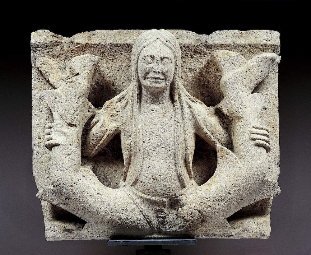Maestro delle Metope, Sirena bicaudata (XIIe siècle ; marbre ; Modène, musée du Duomo) Maestro delle Metope, Sirena bicaudata (XIIe siècle ; marbre ; Modène, musée du Duomo)