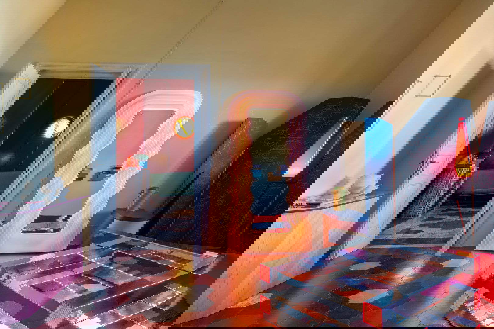 The Ultrafragola mirror set. Photo: Poltronova