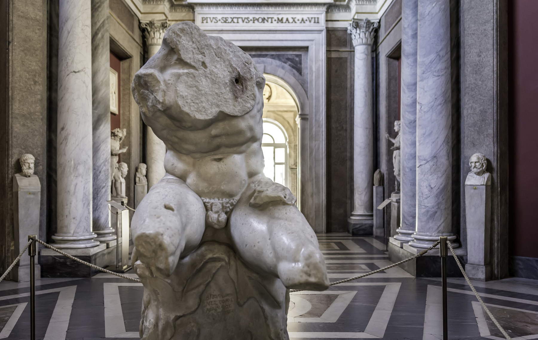 The Belvedere Torso at its location. Photo: Emilio Villegas The Belvedere Torso at its location. Photo: Emilio Villegas